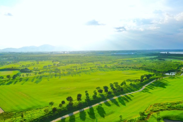 Sonadezi Chau Duc Golf Course