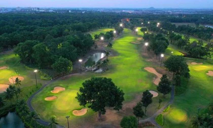 Đặt sân golf Thủ Đức - Điểm đặc biệt và bảng giá chi tiết
