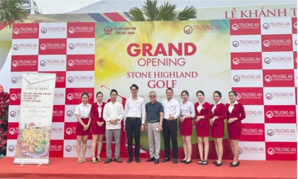  Chính thức khai trương sân golf Việt Yên - Stone Highland Golf Resort