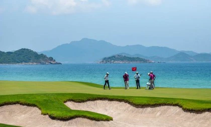 Tận Hưởng Golf Biển - Danh Sách Các Sân Golf View Biển Đáng Chơi Trong Mùa Hè