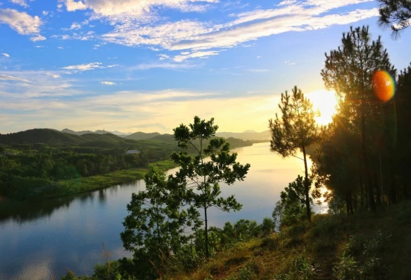 Vịnh Lăng Cô Huế: Kinh Nghiệm Du Lịch 2026